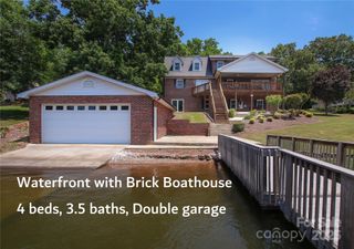 378 Shoreline Drive, New London, NC 28127