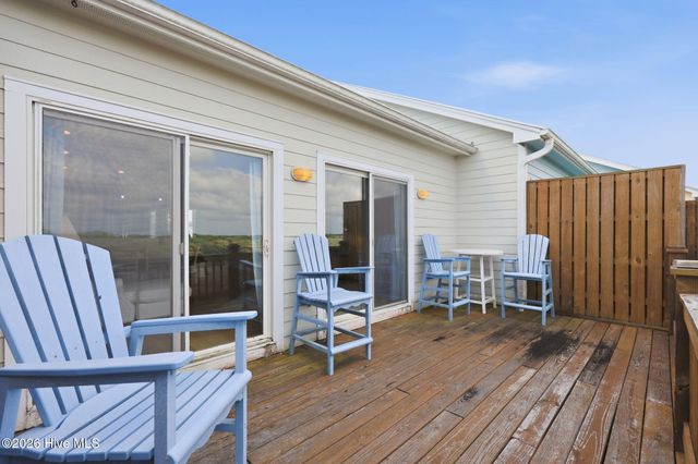 515 N New River Drive D, Surf City, NC 28445