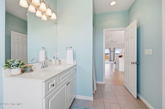 515 N New River Drive D, Surf City, NC 28445