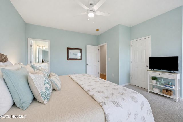 515 N New River Drive D, Surf City, NC 28445