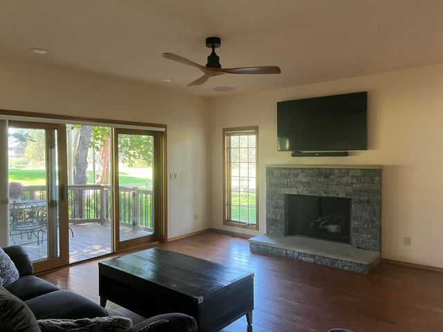 60785 Willow Creek Loop, Bend, OR 97702