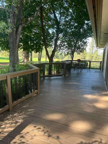 60785 Willow Creek Loop, Bend, OR 97702