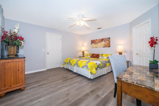 215 PARADISE WOODS PLACE, Davenport, FL 33896