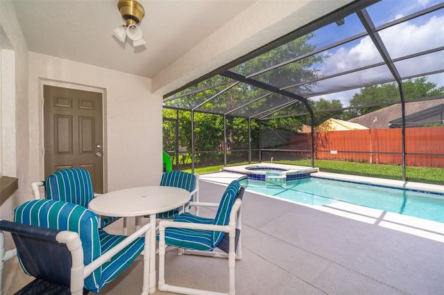 215 PARADISE WOODS PLACE, Davenport, FL 33896