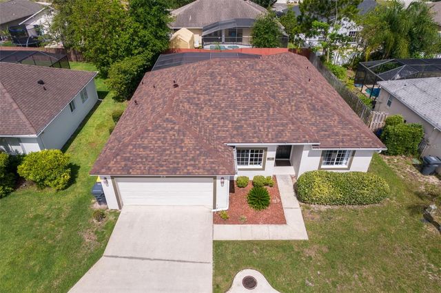 215 PARADISE WOODS PLACE, Davenport, FL 33896