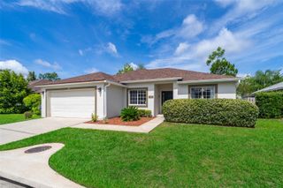 215 PARADISE WOODS PLACE, Davenport, FL 33896
