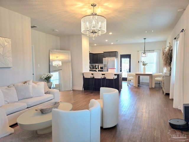 7011 Brylington Blvd, Pensacola, FL 32526