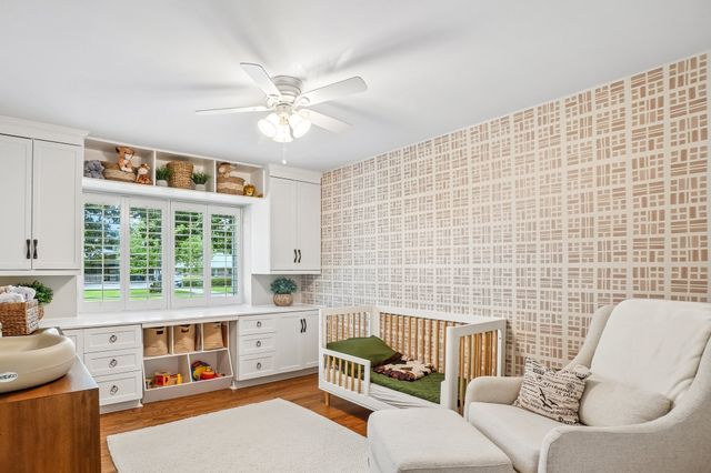 3549 Vinecrest Drive, Dallas, TX 75229