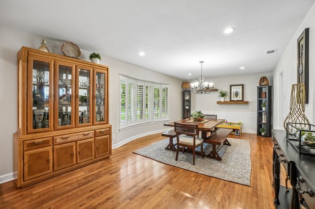 3549 Vinecrest Drive, Dallas, TX 75229