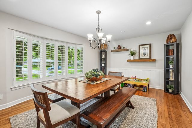 3549 Vinecrest Drive, Dallas, TX 75229