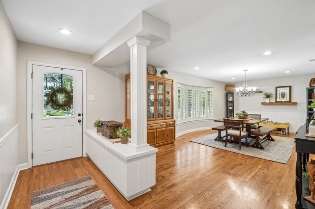 3549 Vinecrest Drive, Dallas, TX 75229