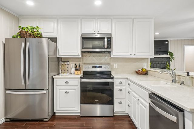 3549 Vinecrest Drive, Dallas, TX 75229