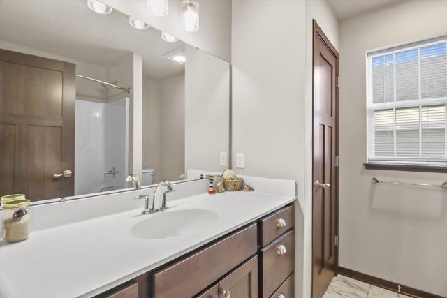 2914 Mizuna Drive, Fitchburg, WI 53711