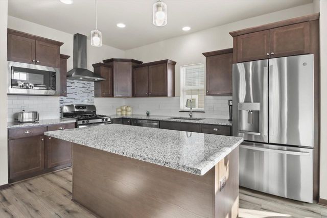 2914 Mizuna Drive, Fitchburg, WI 53711