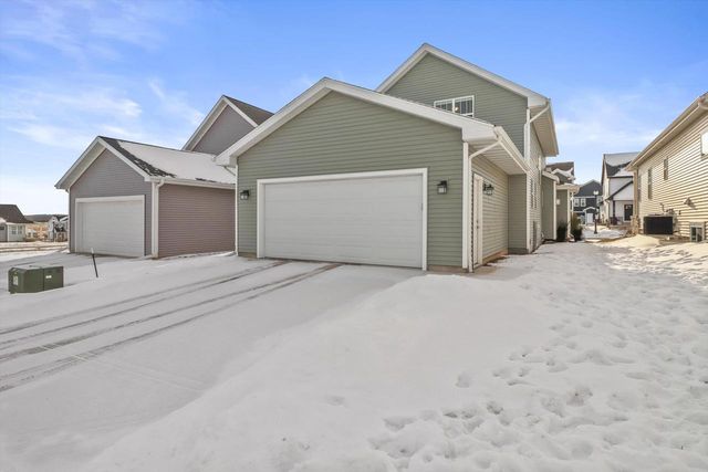 2914 Mizuna Drive, Fitchburg, WI 53711