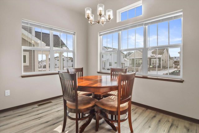 2914 Mizuna Drive, Fitchburg, WI 53711