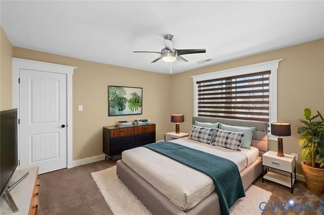 9393 Wild Honeysuckle Ln, Ashland, VA 23005