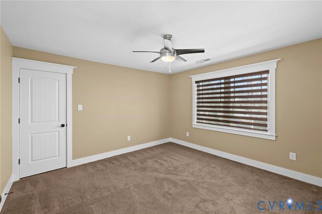 9393 Wild Honeysuckle Ln, Ashland, VA 23005