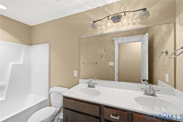 9393 Wild Honeysuckle Ln, Ashland, VA 23005