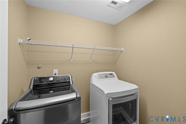 9393 Wild Honeysuckle Ln, Ashland, VA 23005