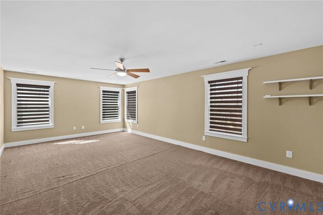 9393 Wild Honeysuckle Ln, Ashland, VA 23005