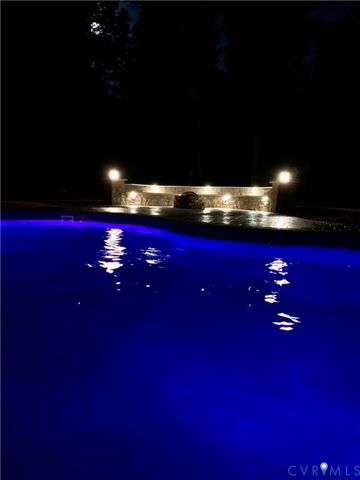 9393 Wild Honeysuckle Ln, Ashland, VA 23005