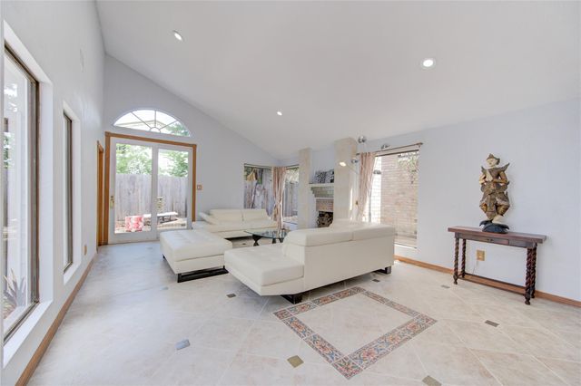 14214 Woodnook Drive, Houston, TX 77077