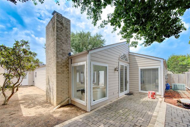 14214 Woodnook Drive, Houston, TX 77077