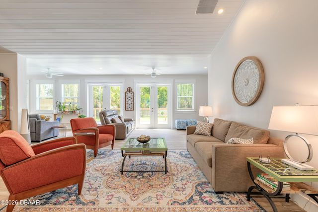 1107 S Orange Street, New Smyrna Beach, FL 32168