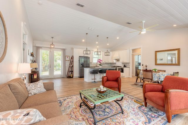 1107 S Orange Street, New Smyrna Beach, FL 32168