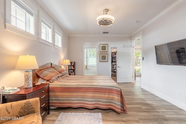 1107 S Orange Street, New Smyrna Beach, FL 32168