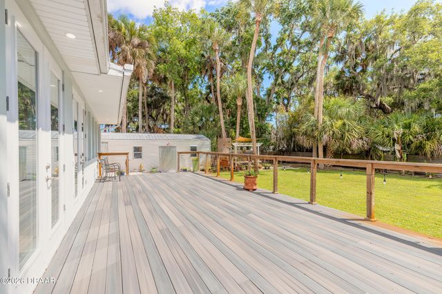 1107 S Orange Street, New Smyrna Beach, FL 32168