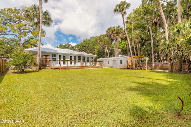 1107 S Orange Street, New Smyrna Beach, FL 32168