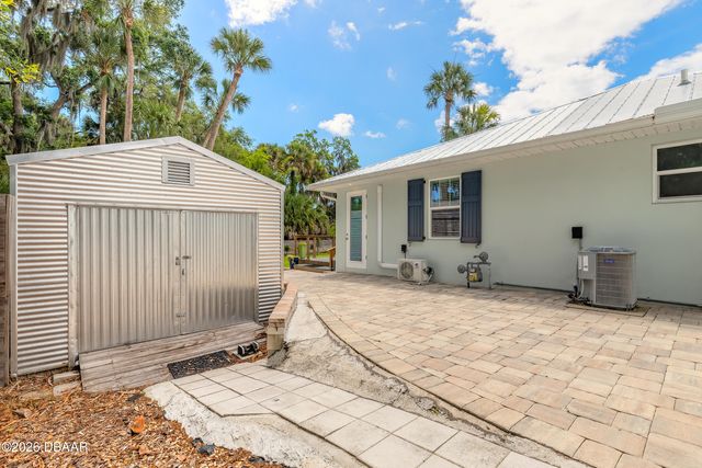 1107 S Orange Street, New Smyrna Beach, FL 32168
