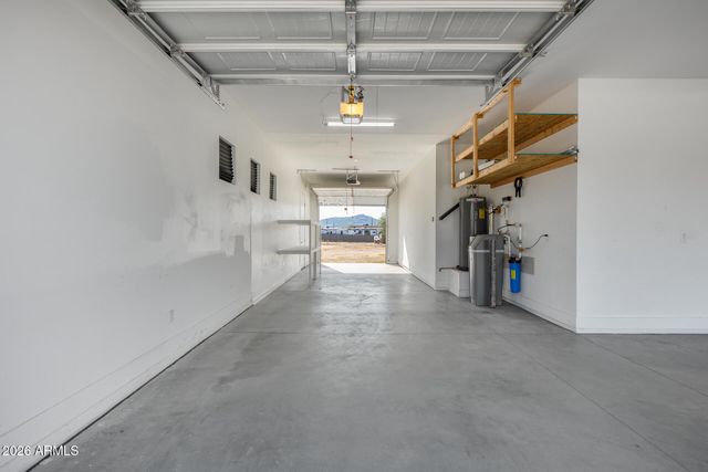 825 E PERDIDO Way, Phoenix, AZ 85086