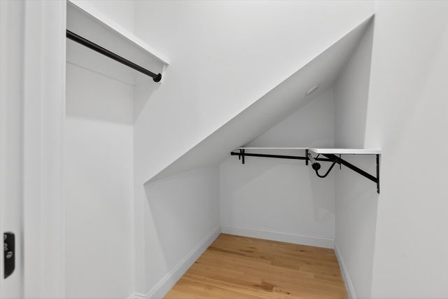 11 Mason Ave, Billerica, MA 01862