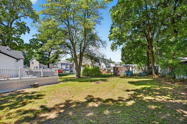 11 Mason Ave, Billerica, MA 01862