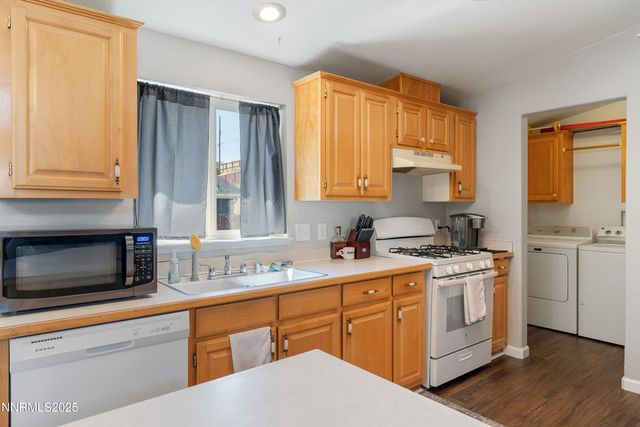 7571 Diamond Pointe Way, Reno, NV 89506