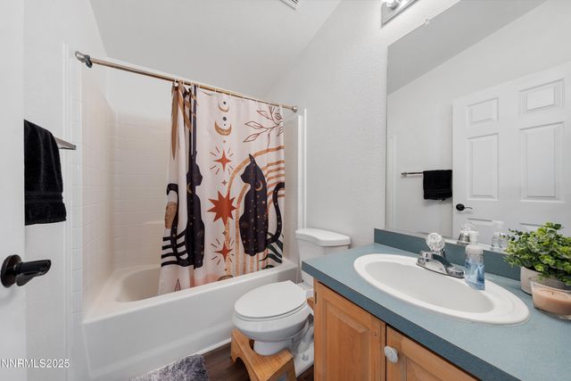 7571 Diamond Pointe Way, Reno, NV 89506