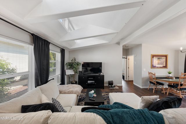 7571 Diamond Pointe Way, Reno, NV 89506