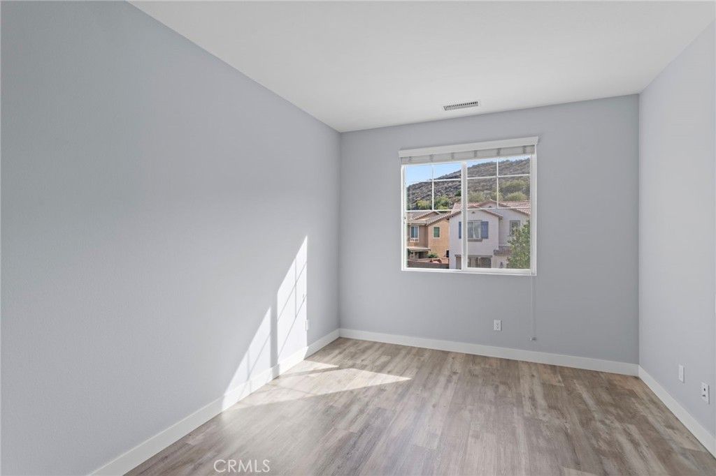 Image 13 of property listing at 11478 Elderberry Lane, Corona, CA 92883