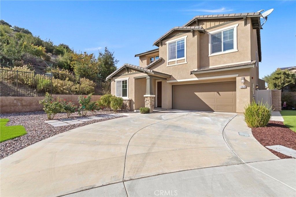 Image 3 of property listing at 11478 Elderberry Lane, Corona, CA 92883