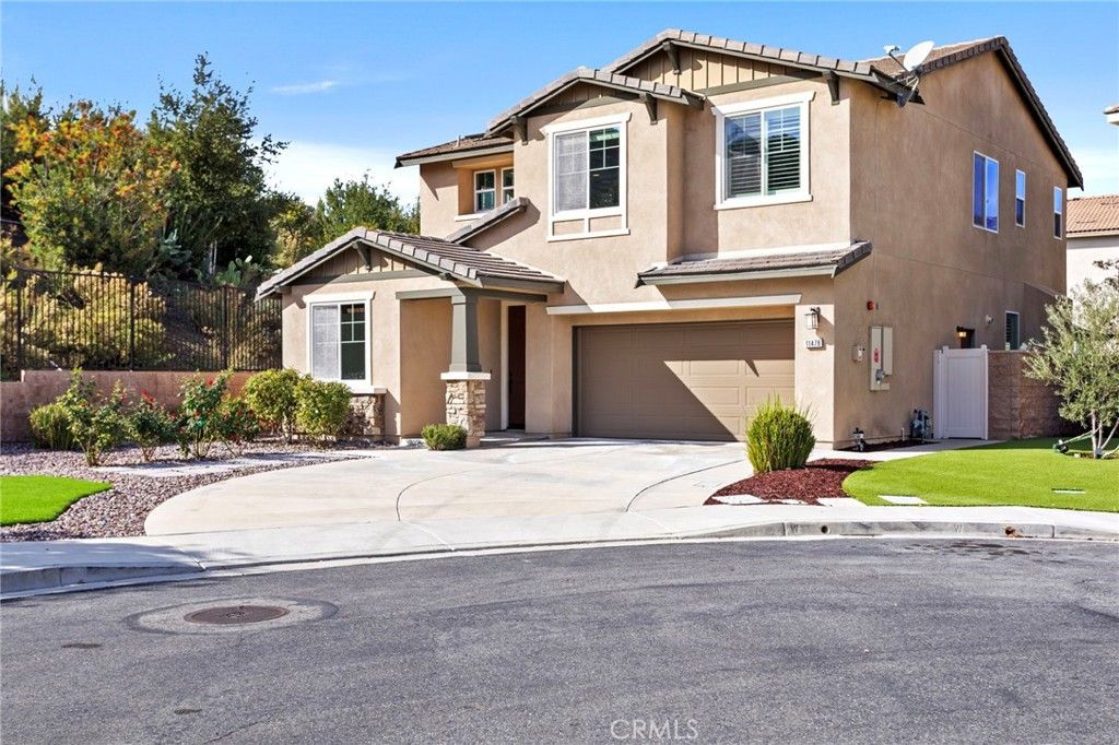 Image 4 of property listing at 11478 Elderberry Lane, Corona, CA 92883