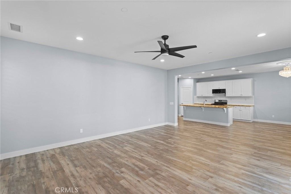 Image 7 of property listing at 11478 Elderberry Lane, Corona, CA 92883