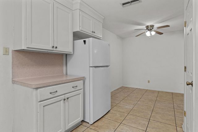 4898 W County Road 4132, Henderson, TX 75652