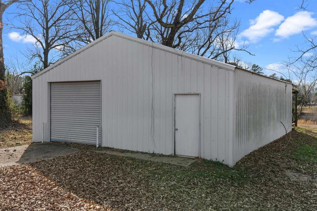 4898 W County Road 4132, Henderson, TX 75652