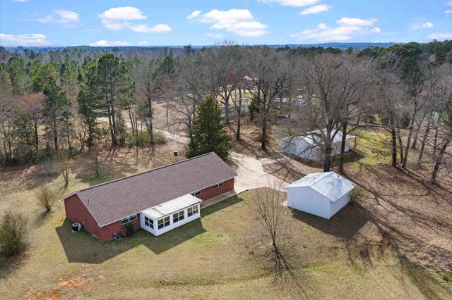 4898 W County Road 4132, Henderson, TX 75652