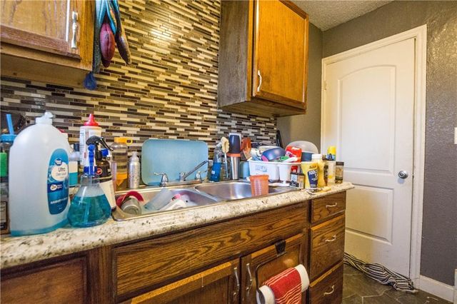 5521-3 Wabash Avenue, Kansas City, MO 64130