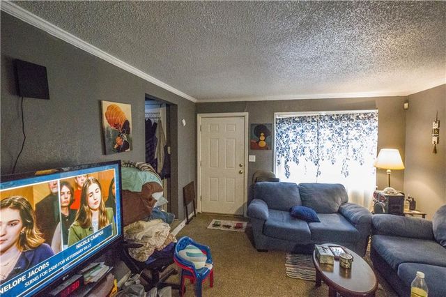 5521-3 Wabash Avenue, Kansas City, MO 64130