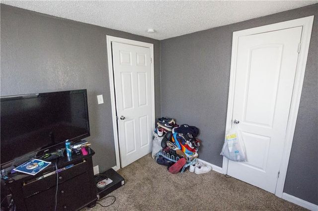 5521-3 Wabash Avenue, Kansas City, MO 64130